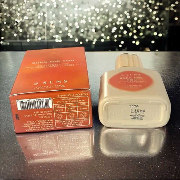5 SENS Burn for You Fragrance 1.0 fl oz 30 ml full size New In Box MSRP $65 - Picture 13 of 15